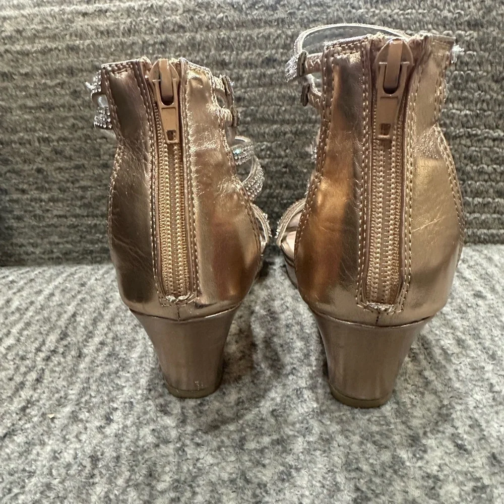 STEVE MADDEN Girls Jsweetst Rose Gold Dress wedge Sandal with rhinestones